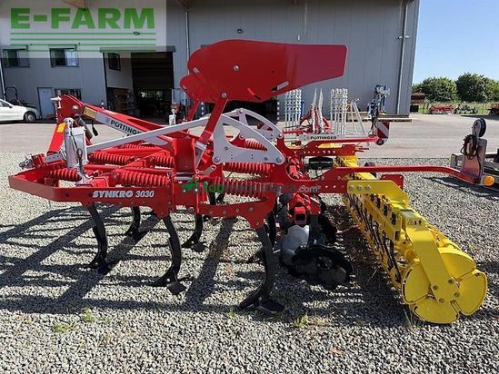 Cultivador - Pöttinger - synkro 3030 nova