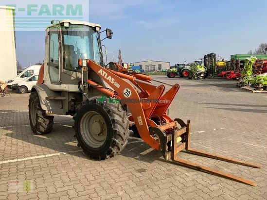 Minicargadora - Atlas - ar 85