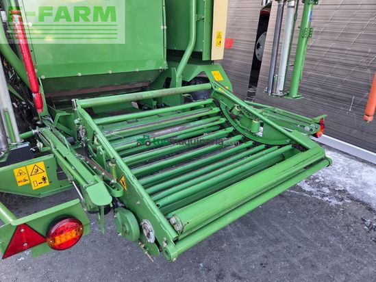 Empacadora gigant - Krone - comprima cf 155 xc