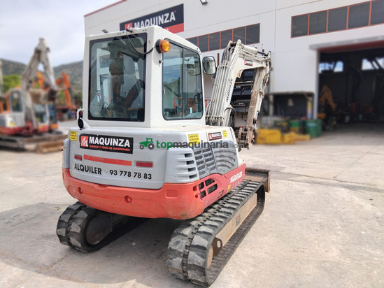 Miniexcavadora TAKEUCHI TB250