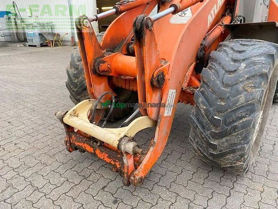 Minicargadora - Atlas - 86e radlader mit anbaugeräten