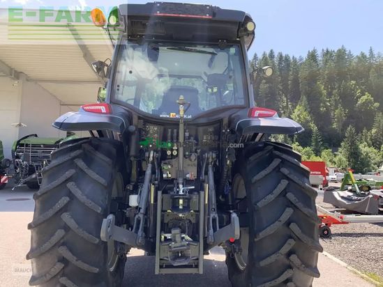 Tractor agrícola - Valtra - a 104 ht4