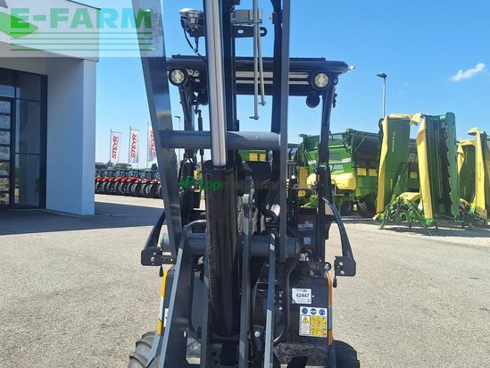 Minicargadora - Giant - g2200 hd