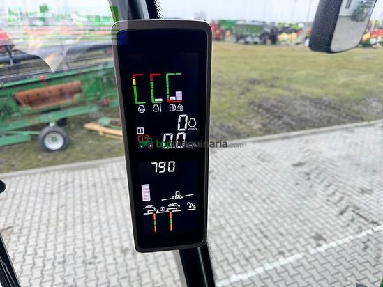 Cosechadora de Cereal - John Deere - t670i + 725x