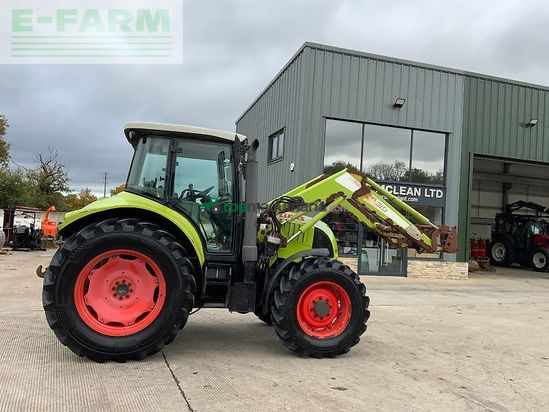 Tractor agrícola - Claas - arion 530 tractor (st24310)