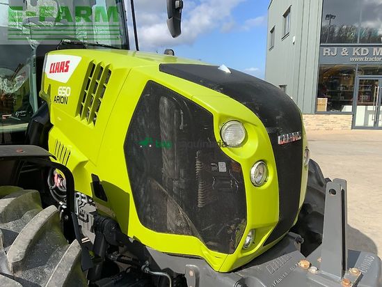 Tractor agrícola - Claas - 650 arion tractor (st26239)