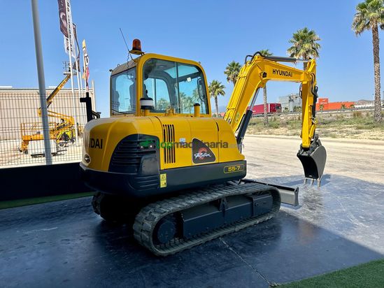 Excavadora Hyundai Robex 55-7. 
