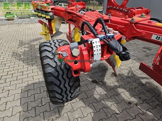 Arado - Pöttinger - servo 4000 plus nova 5-schar