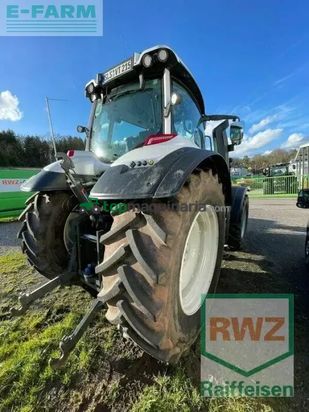 Tractor agrícola - Valtra - t215d