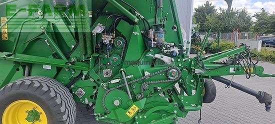 Empacadora gigant - John Deere - v 461 r