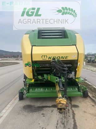 Empacadora gigant - Krone - comprima cv 150 xc x-treme