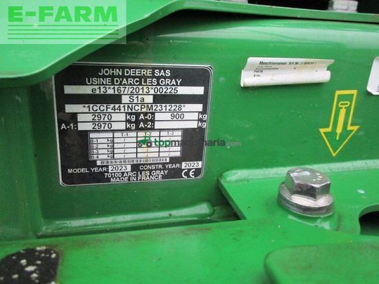 Empacadora gigant - John Deere - f441m