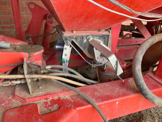  Sembradora de siembra directa Kuhn SD 4000