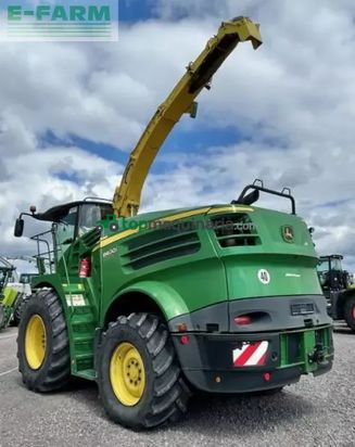 Cosechadora de Cereal - John Deere - 8400 i