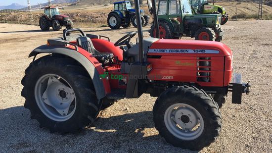 Tractor agrícola - Massey Ferguson - 1345