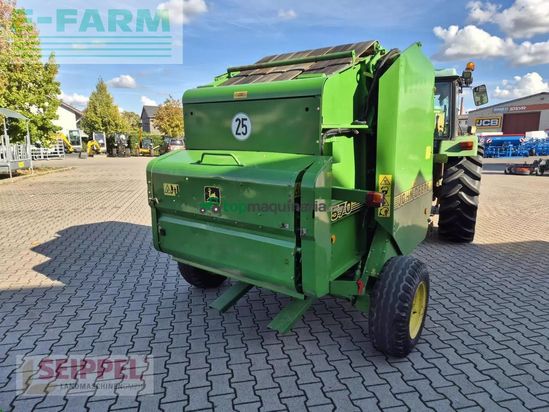 Empacadora gigant - John Deere - 570