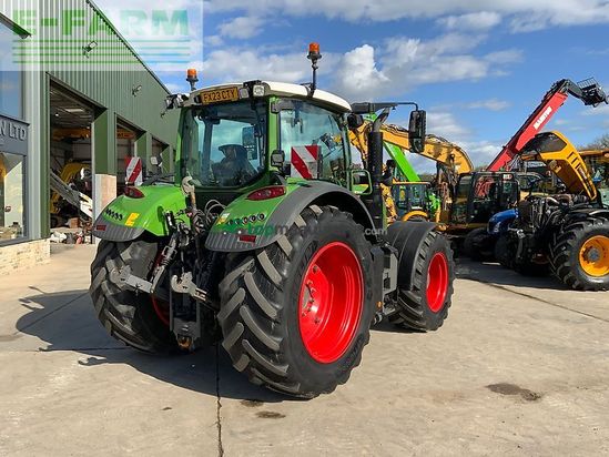 Tractor agrícola - Fendt - 724 profi plus tractor (st26001)