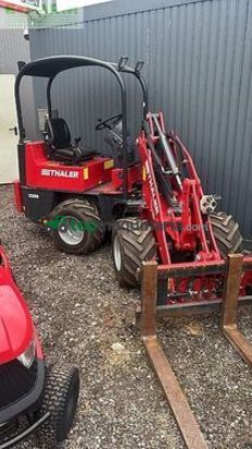 Minicargadora - Thaler - 2226s