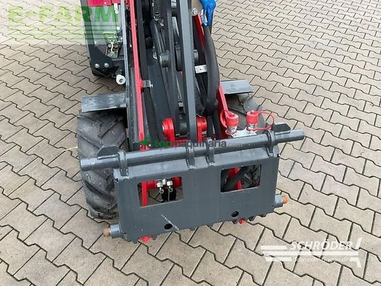 Minicargadora - Schaffer - 1622