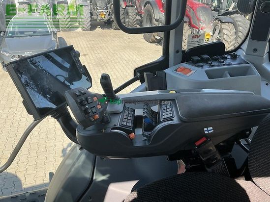 Tractor agrícola - Valtra - t 215 d 2a1