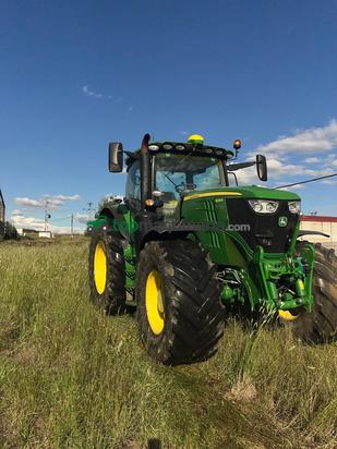 Tractor agrícola - John Deere - 6215R ULTIMATE