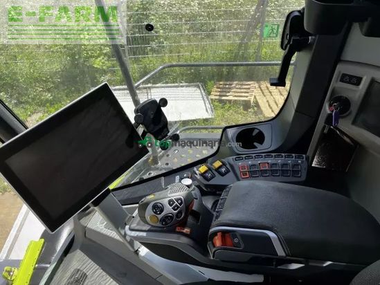 Cosechadora de Cereal - Claas - trion 740 tt mit v 770