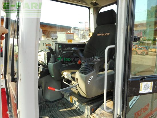 Excavadora - Takeuchi - tb 2150 ( 15.095kg ) mit schwenkarm