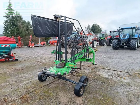 Rastrillo - Deutz-Fahr - swatmaster 4221