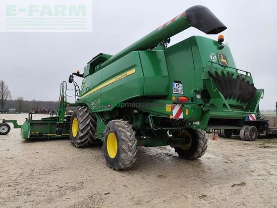 Cosechadora de Cereal - John Deere - t560 hm