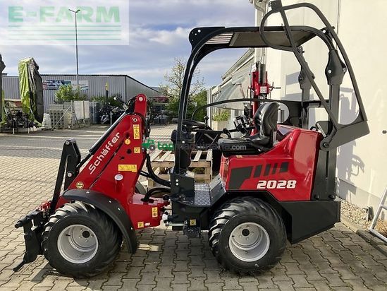Minicargadora - Schaffer - 2028-2 hoflader
