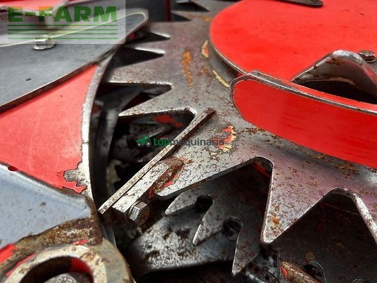 Cosechadora de Cereal - Claas - jaguar 890 mit kemper 360 und pu