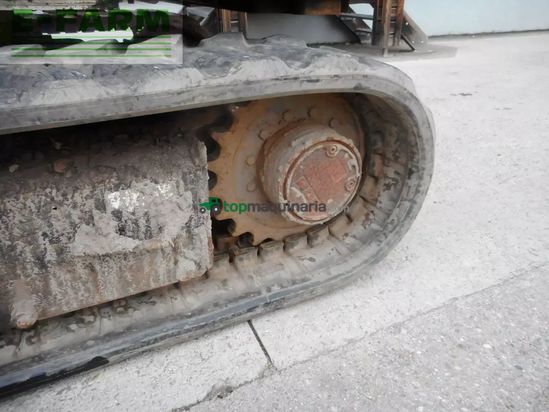 Excavadora - Bobcat - 341 d ( 5.300kg ) sw + schaufel + hydr. niederha