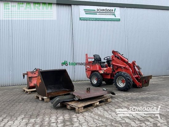 Minicargadora - Weidemann - 1055 | schaufel + krokogebiss + schieber