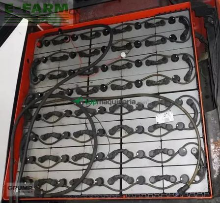 Elevadora - Linde - e 50/600 hl 388