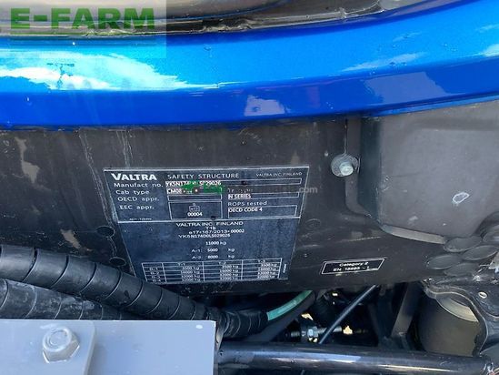 Tractor agrícola - Valtra - n174 unlimited direct tractor (st27789)