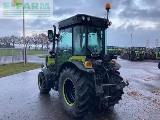 Tractor agrícola - Claas - nexos 240 s