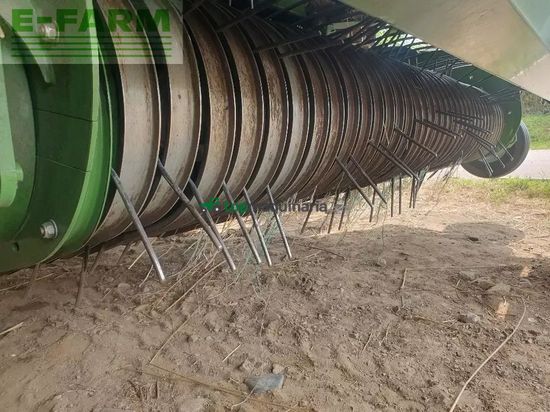 Empacadora gigant - Krone - f155xc