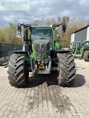 Tractor agrícola -  - 720 vario powerplus