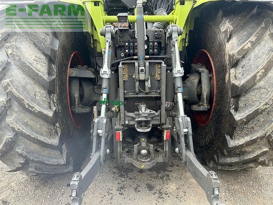 Tractor agrícola - Claas - xerion 4200 (stage v)