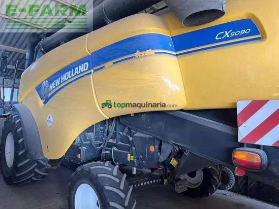 Cosechadora de Cereal - New Holland - cx5090