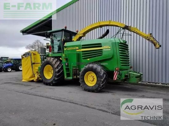 Cosechadora de Cereal - John Deere - 7400