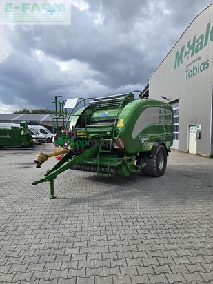 Empacadora gigant - McHale - fusion 3 plus