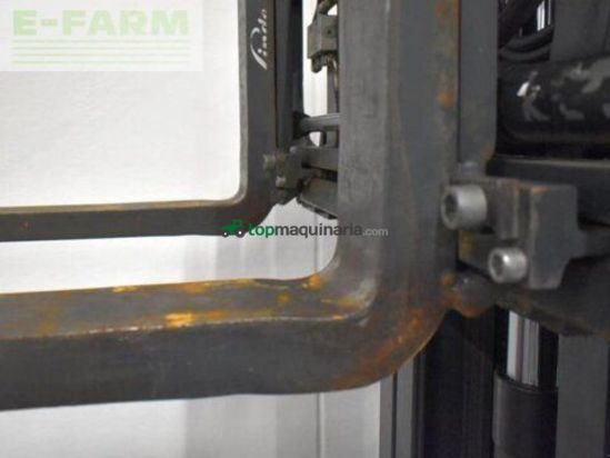 Elevadora - Linde - h 30 d 1202