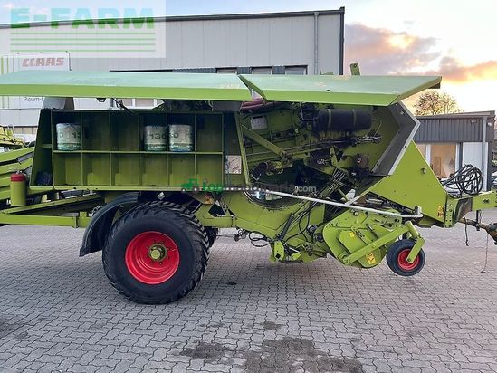Empacadora gigant - Claas - quadrant 2200 rc