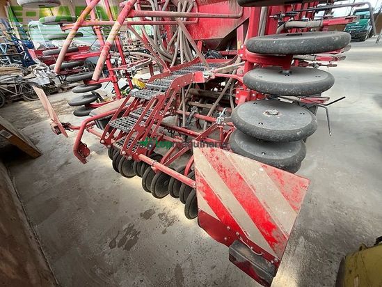 Sembradora - Kverneland - ts-drill im kundenauftrag