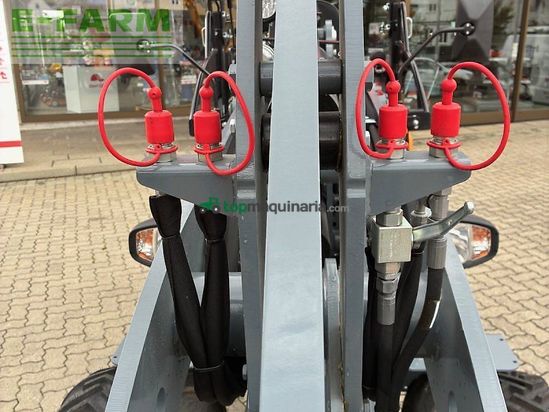 Minicargadora - Giant - g2500 hd