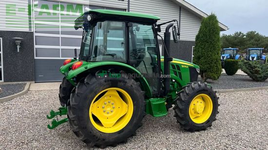 Tractor agrícola - John Deere - 5075e med aircondition og vendegear