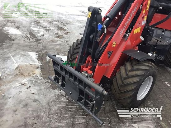 Minicargadora - Schaffer - 2028-2