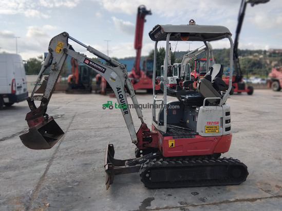 Miniexcavadora TAKEUCHI TB215R EASY
