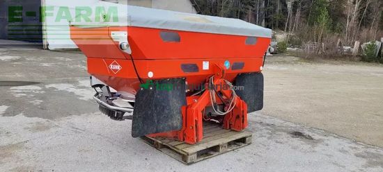 Esparcidor - Kuhn - axis 40.1w